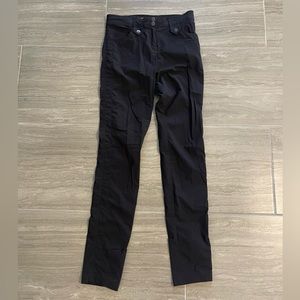 Light weight travel pants in size XS